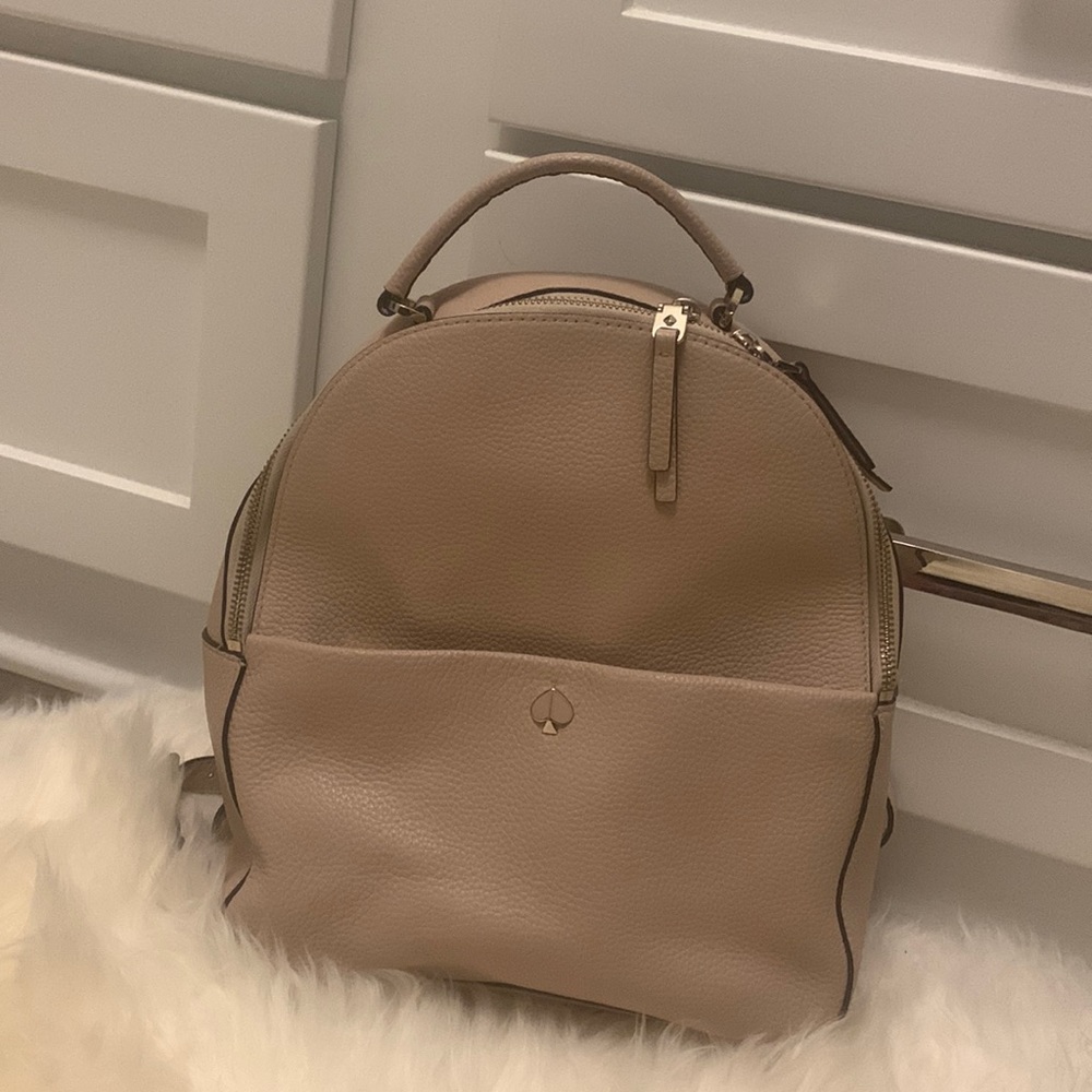 Gorgeous Like New Kate Spade Leather Backpapck